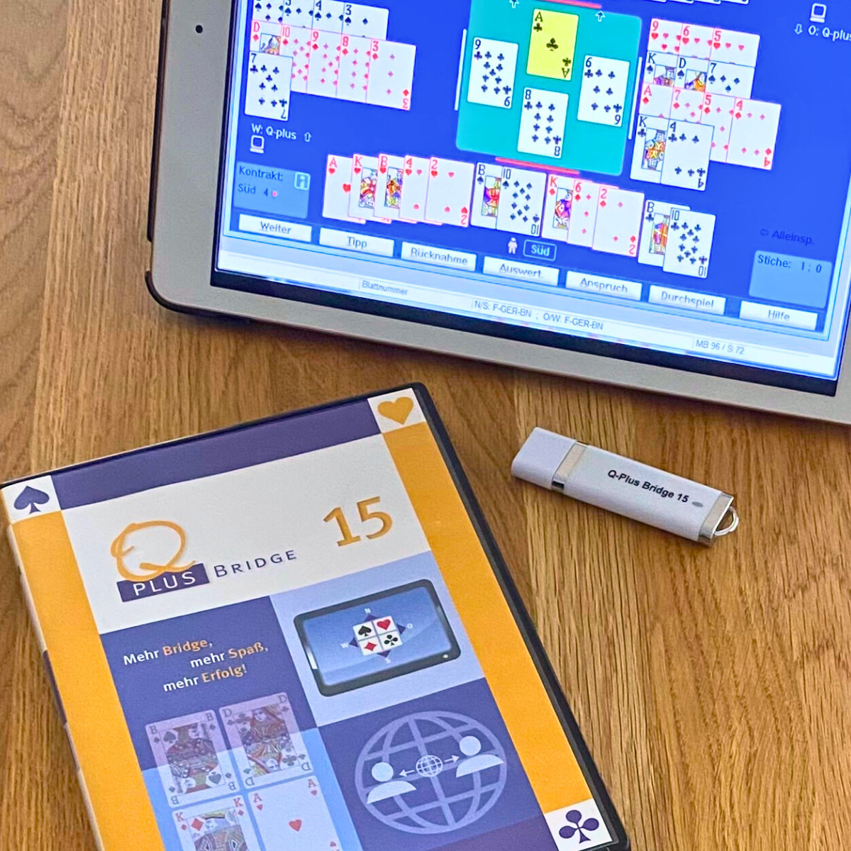 Bridgeprogramm Q-plus Bridge auf iPad geöffnet
