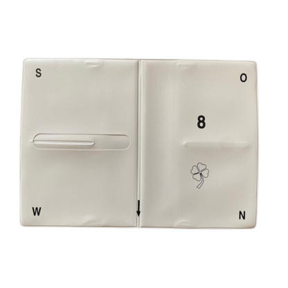 Weiche Bridge Boards, auch Wallets genannt - grau auf weißem Hintergrund. 