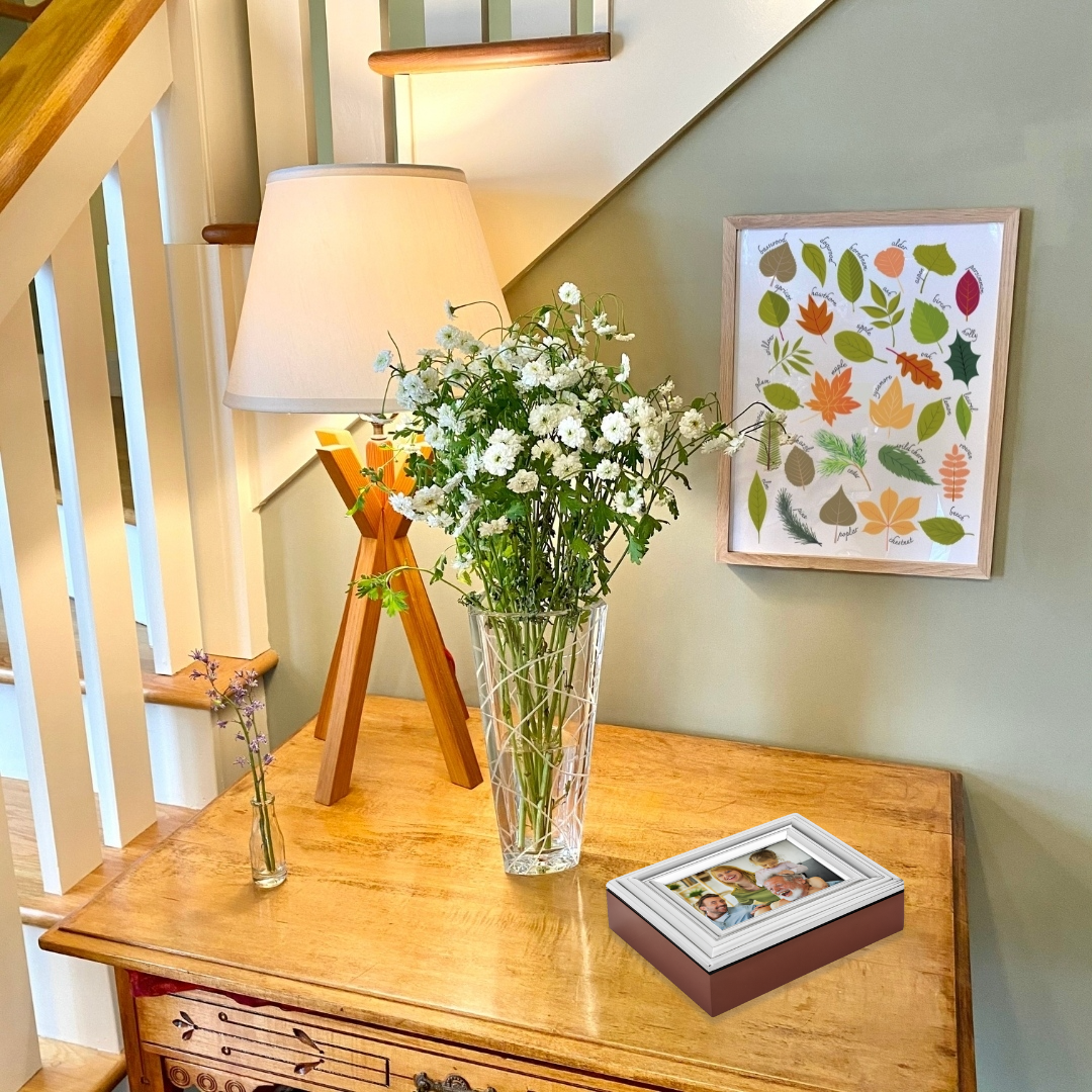 Fotobox Holz mit Rahmen (versilbert)