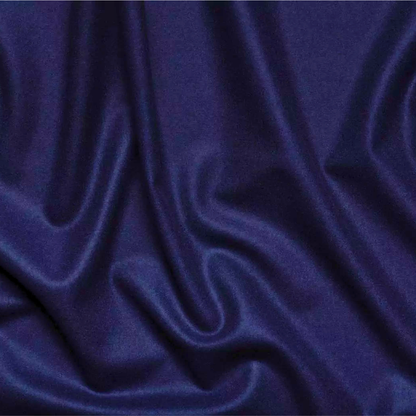 Tischdecke eckig | rot eingefasst